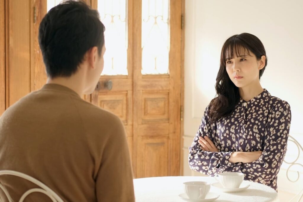 険悪なカップル